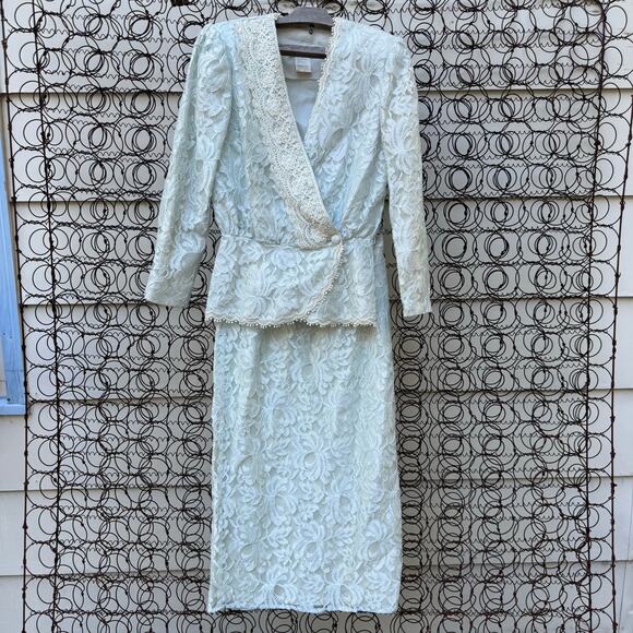 Vintage 80s SCOTT MCCLINTOCK Ice Blue Lace 2 Piece Suit Skirt Jacket Size 6 - Picture 1 of 16